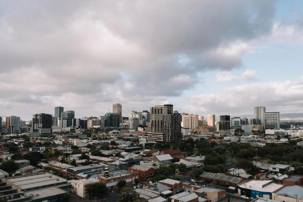Lusso - Rooftop Views 3Br 3Bth 4 Level Townhouse Adelaide Nyaraló