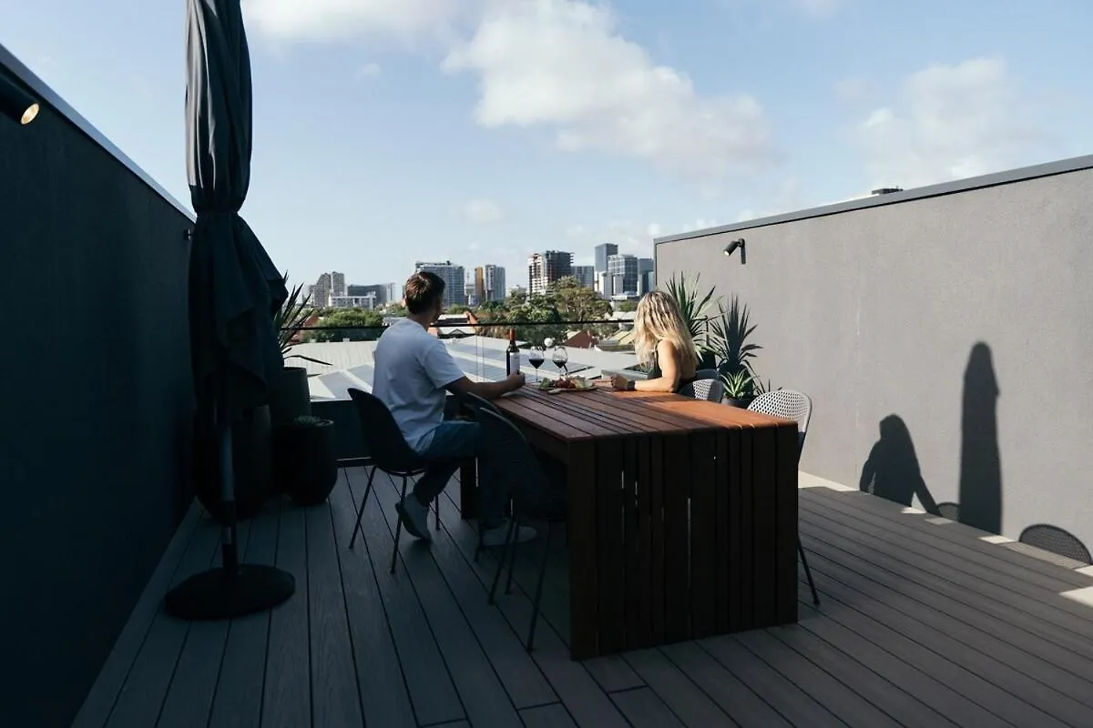 Lusso - Rooftop Views 3Br 3Bth 4 Level Townhouse Adelaide Nyaraló